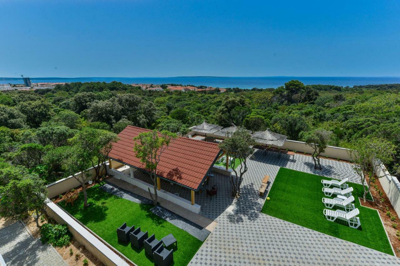 Royal Apartments نوفاليا المظهر الخارجي الصورة